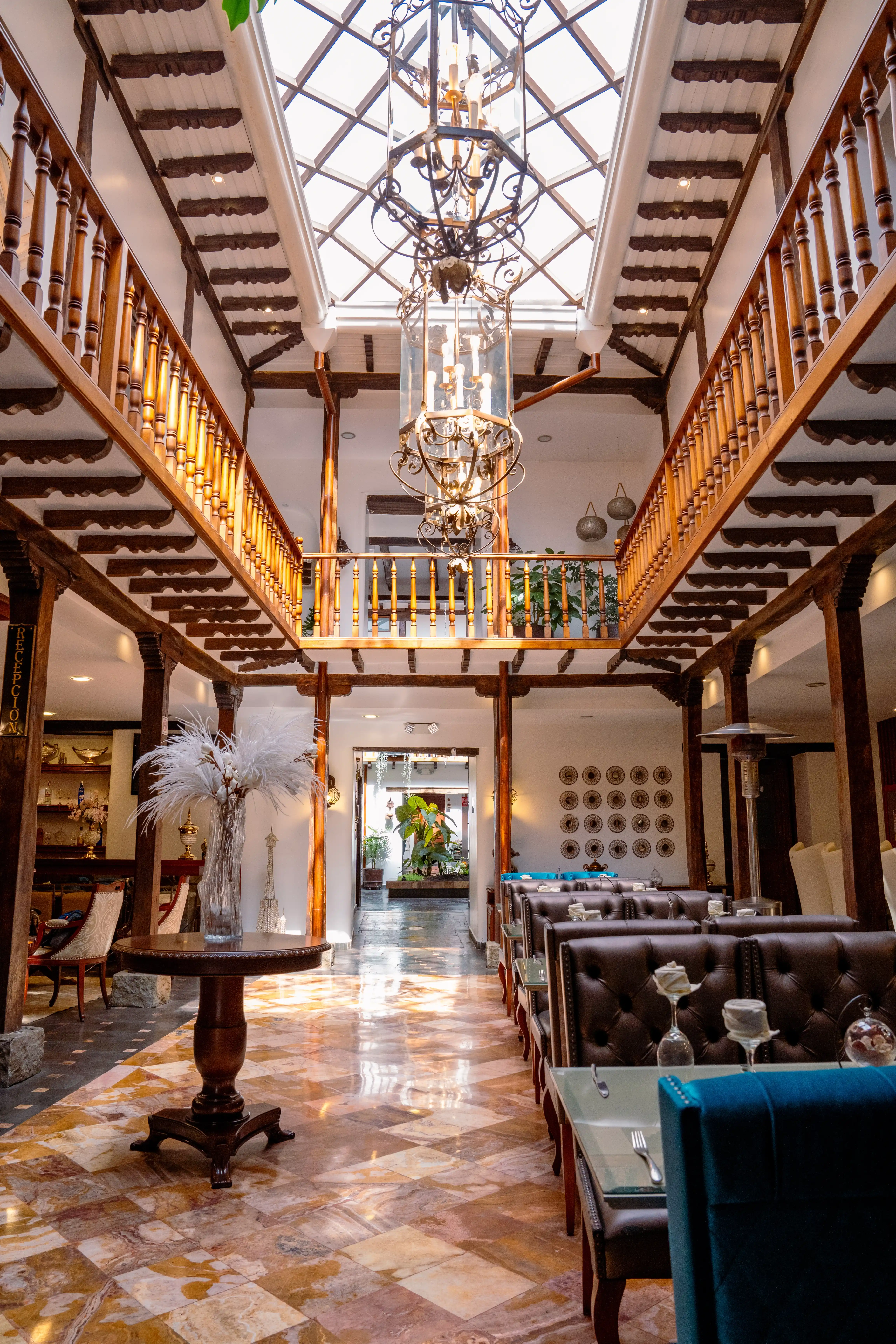 Felicia Hotel & Suites - Servicios